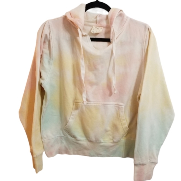 NEW Southern Spirit Tie Dye Hoodie Women's Size Medium - Picture 2 of 6